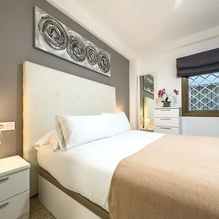 Apartment Hanami Avenida De Espana 1c