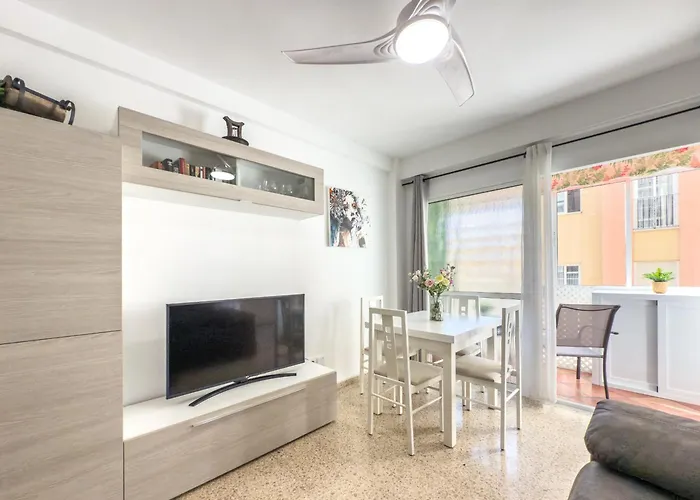 Hanami Avenida De Espana 1c Estepona