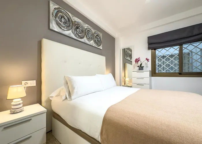 Apartment Hanami Avenida De Espana 1c